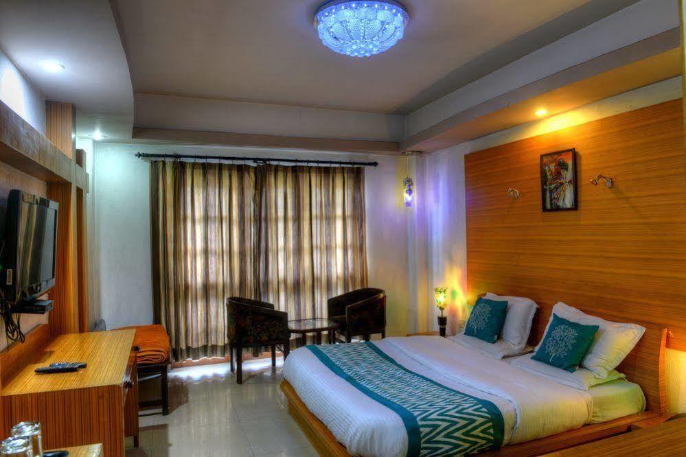 Hotel Snow Princess Manāli Εξωτερικό φωτογραφία